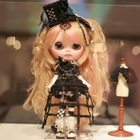 The "Dark Marchen Girl" Blythe doll beauty contest entry from the team L'Ange noir.